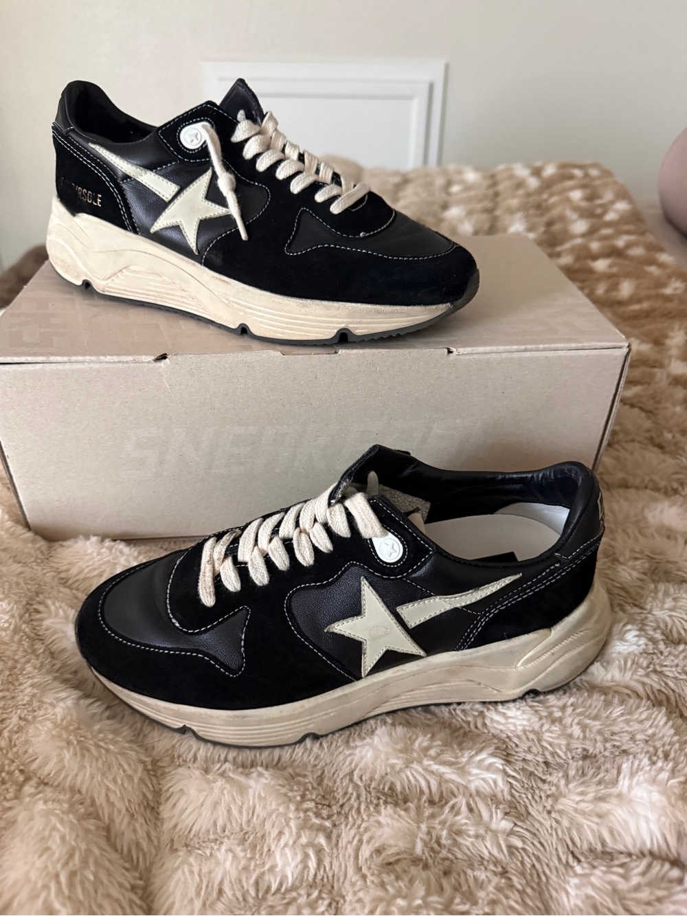 Golden Goose Women's Running Sole in black nappa and suede - Picture 1 of 8